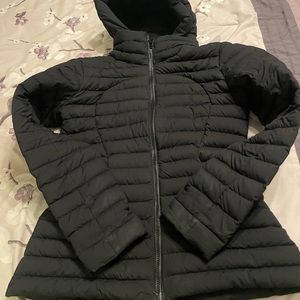 Lululemon pack it down jacket sz 6